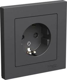 ATN001444 ATLASDESIGN РОЗЕТКА с заземлением со шторками, 16А, в сборе, БАЗАЛЬТ