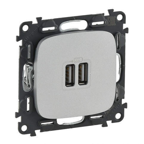 754997 Valena ALLURE.Зарядное устройство с двумя USB-разьемами 240В/5В 1500мА.С лицевой панелью.Алюм фото 1