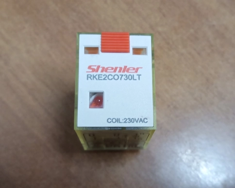 RKE2CO730LT Реле 2CO, 7A(250VAC/30VDC), 230VAC, мех. индикация, тест-кнопка с блокировкой, LED                                      (аналог RXM2AB1P7) фото 1